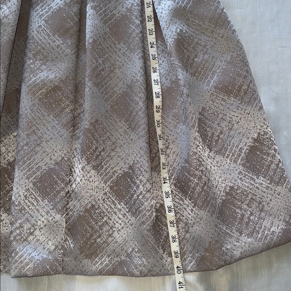 Vintage Evan Picone Silver & Tan Fit & Flare Dress Metallic Texture Belted Sz 6 - Picture 9 of 12